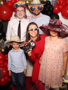 Zabezpieczone: 18 Adama